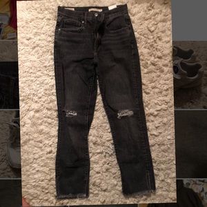 Levi jeans